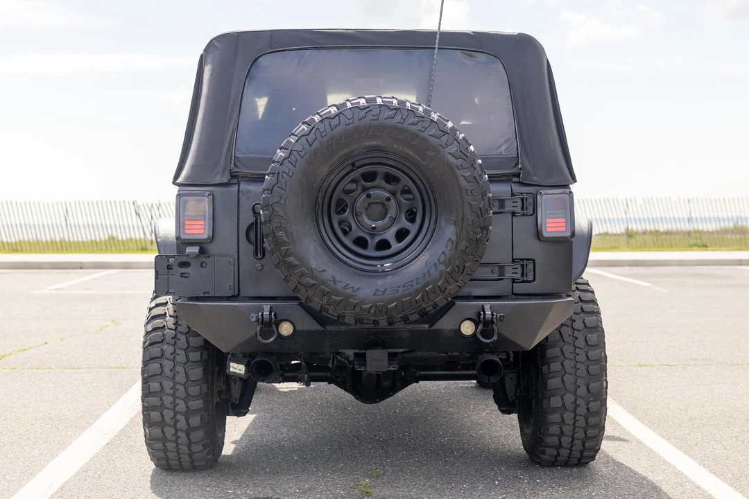 2018 Jeep Wrangler - Image 5 of 31