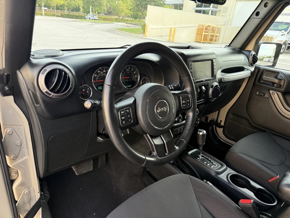 2018 Jeep JK Wrangler - Image 15 of 31