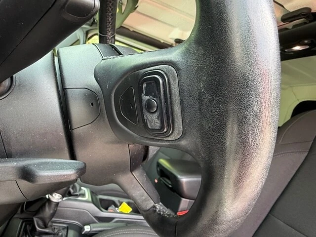 2018 Jeep - Image 12 of 26