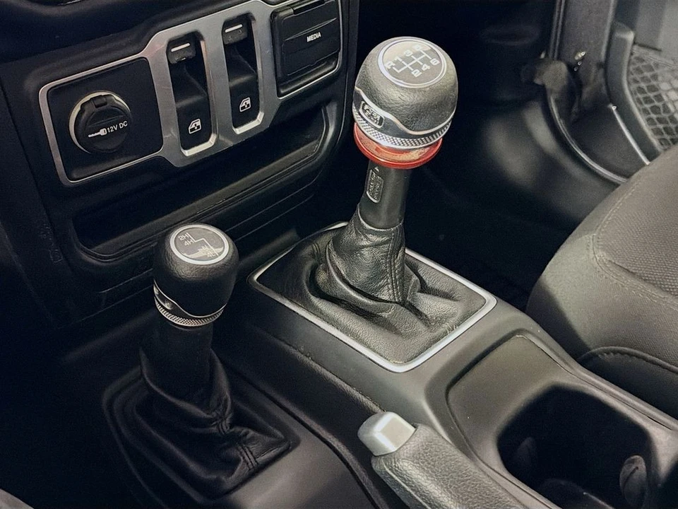 2018 Jeep JK Wrangler - Image 19 of 31