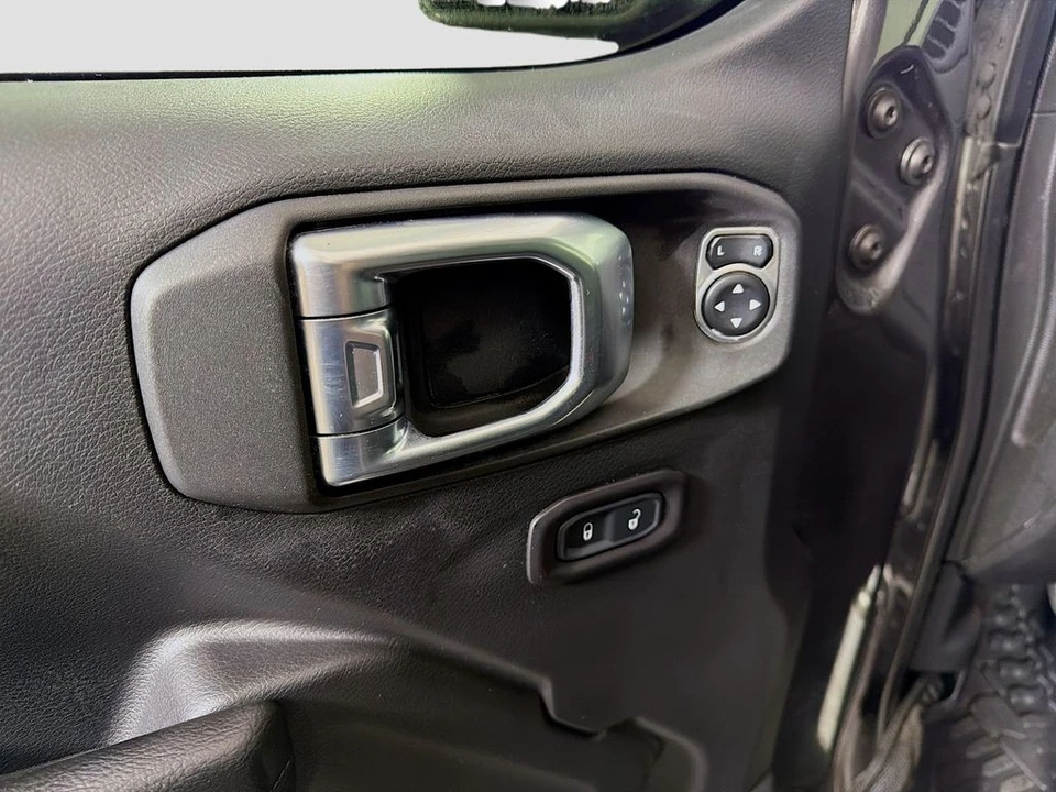 2018 Jeep JK Wrangler - Image 20 of 31