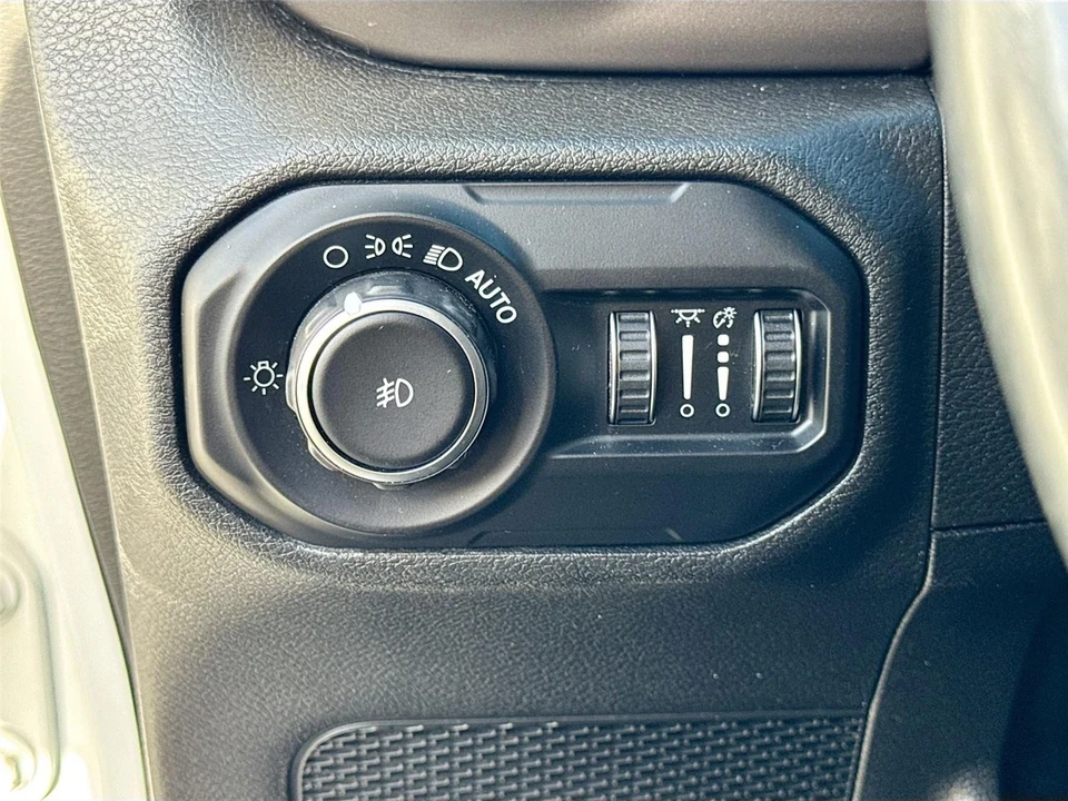2018 Jeep JL Wrangler - Image 10 of 21