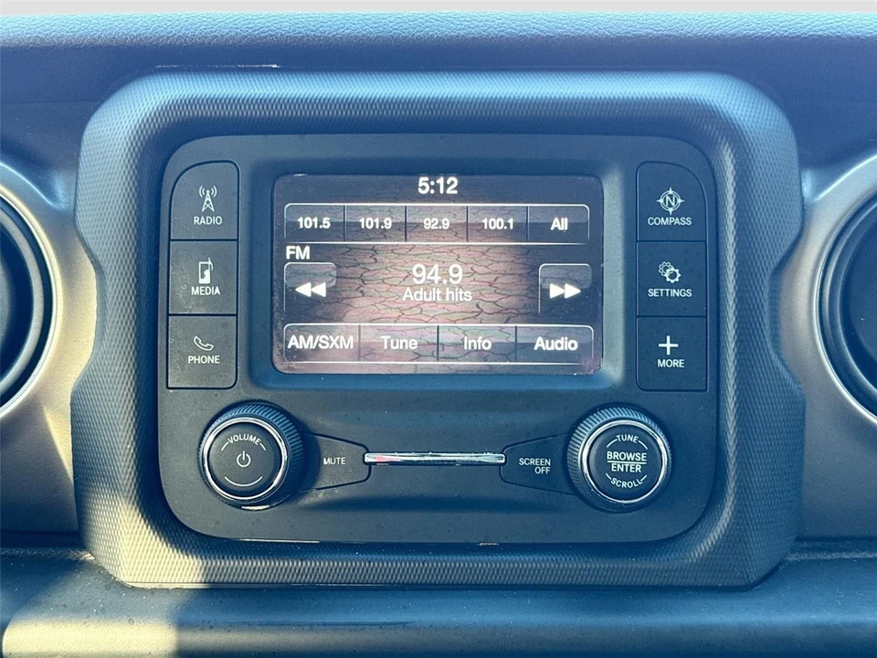 2018 Jeep JL Wrangler - Image 15 of 21