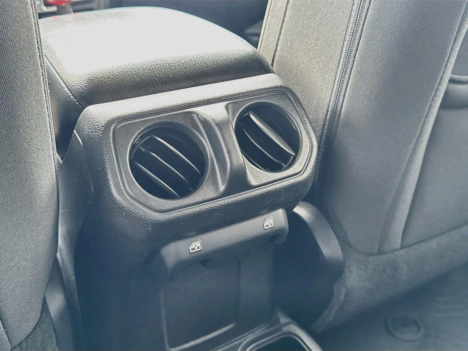 2018 Jeep JK Wrangler - Image 25 of 31