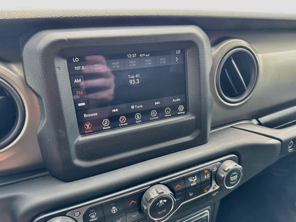 2018 Jeep JK Wrangler - Image 16 of 31