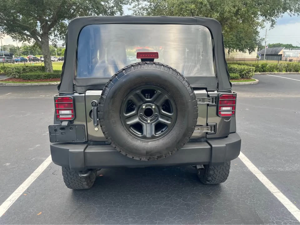 2018 Jeep JK Wrangler - Image 6 of 17