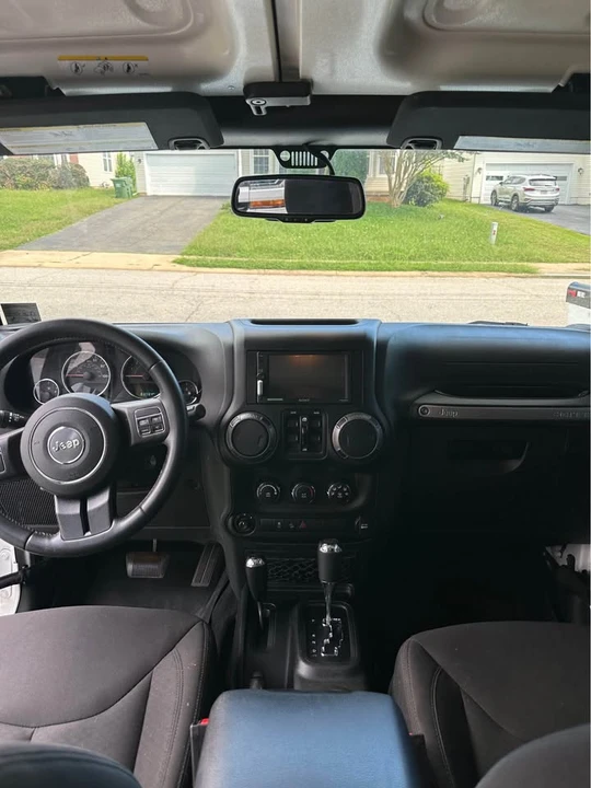 2018 Jeep JK Wrangler - Image 9 of 10