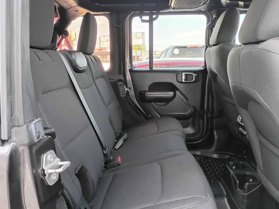 2018 Jeep JK Wrangler - Image 4 of 4