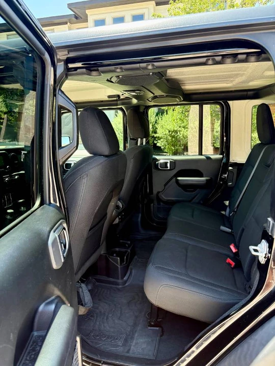 2018 Jeep JK Wrangler - Image 16 of 24
