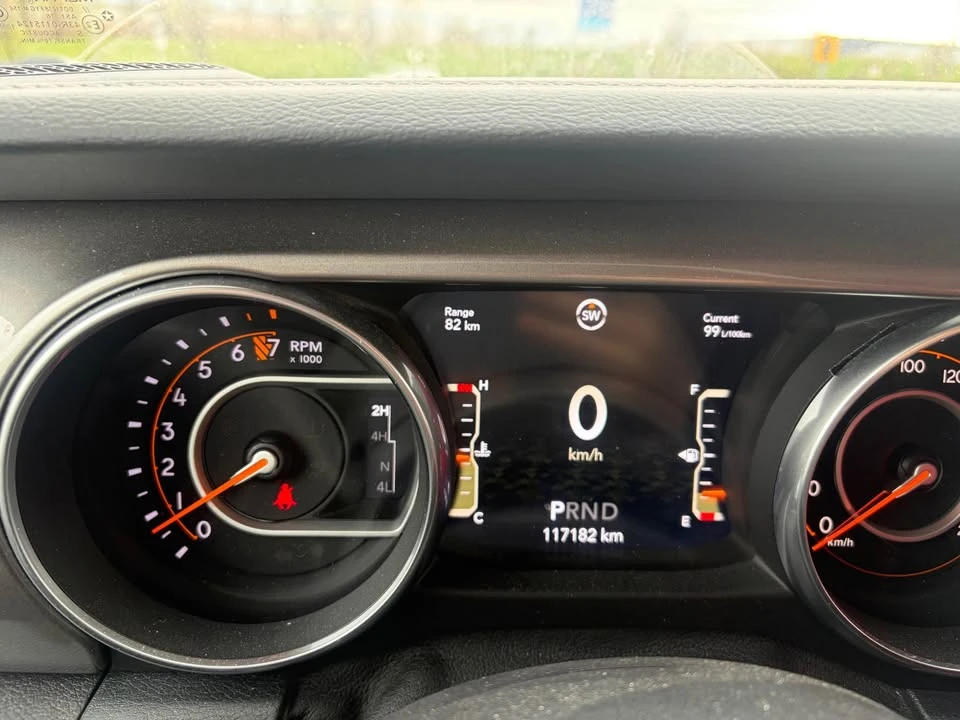 2018 Jeep Wrangler - Image 9 of 12
