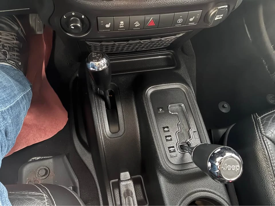 2018 Jeep JL Wrangler - Image 11 of 18