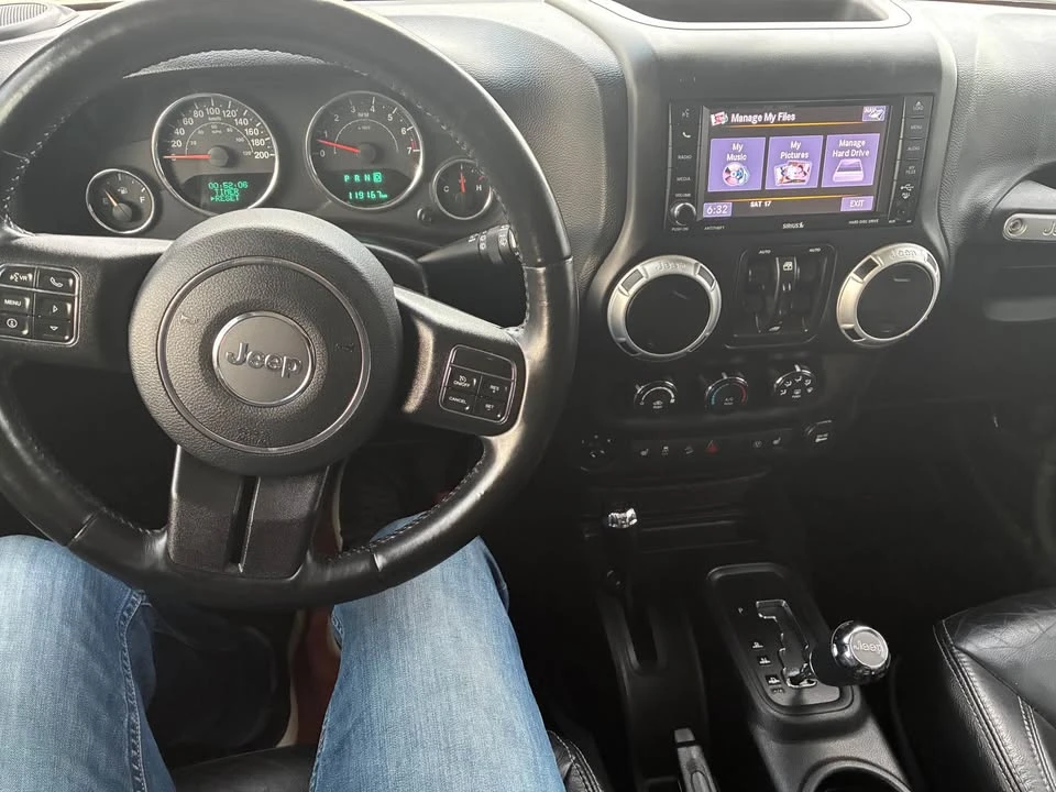 2018 Jeep JL Wrangler - Image 13 of 18