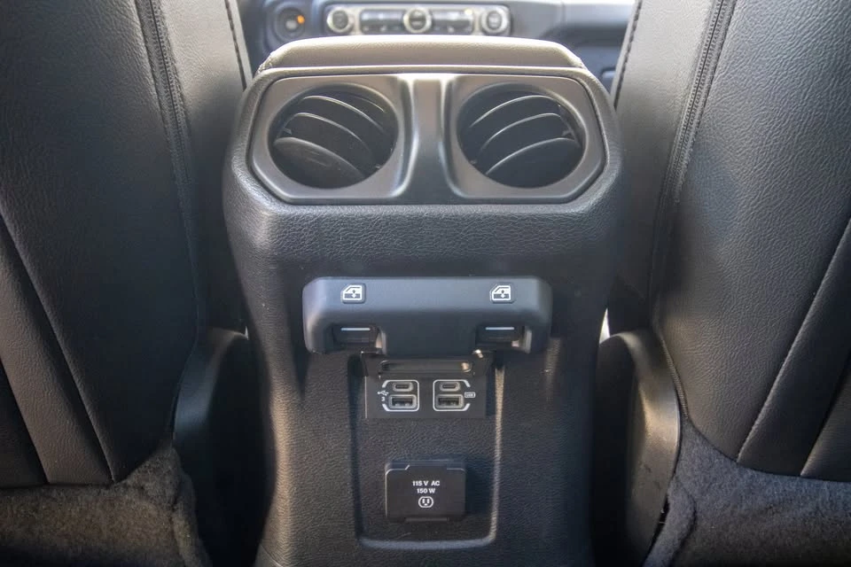 2018 Jeep JK Wrangler - Image 16 of 20