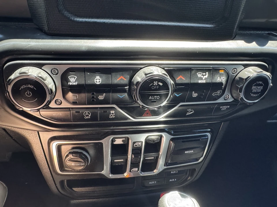2018 Jeep Wrangler - Image 27 of 31