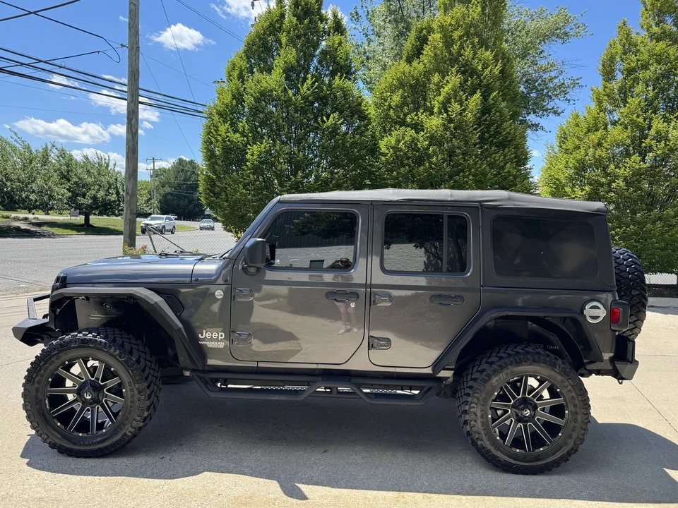 2018 Jeep Wrangler - Image 7 of 31