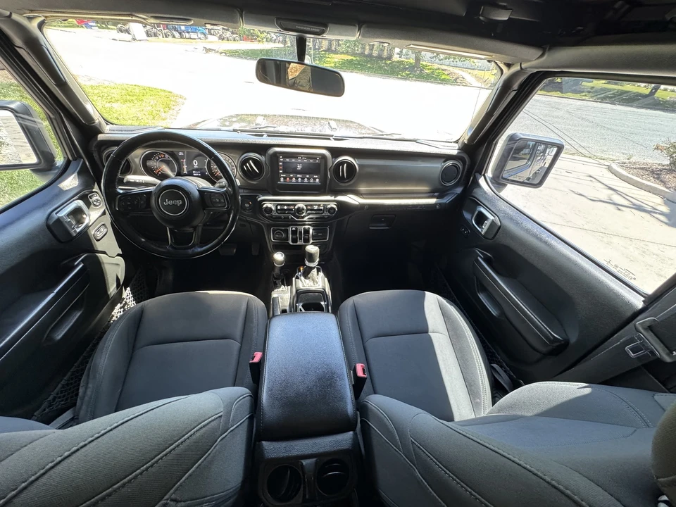 2018 Jeep Wrangler - Image 25 of 31