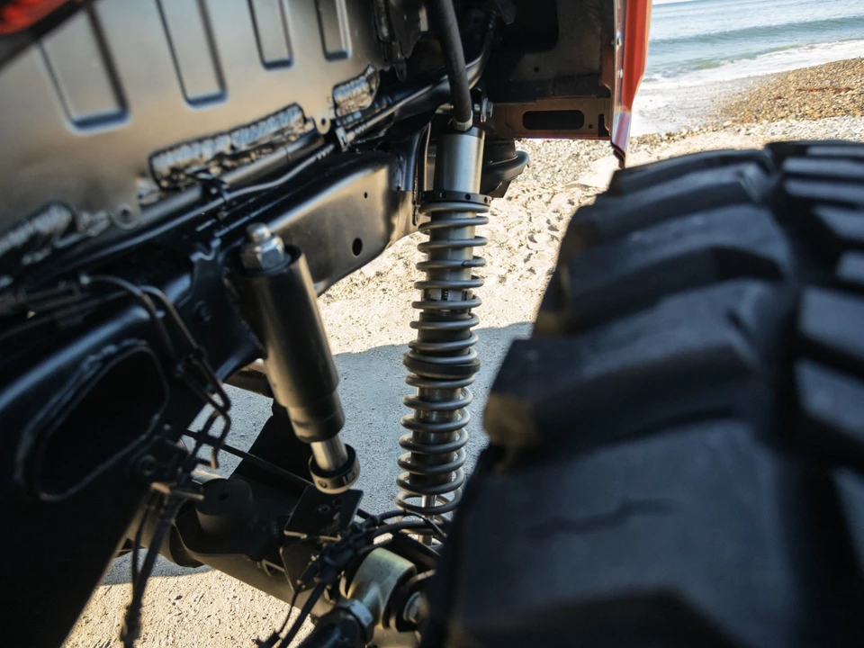2018 Jeep JL Wrangler - Image 19 of 21
