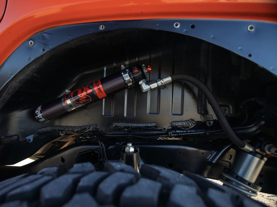 2018 Jeep JL Wrangler - Image 18 of 21