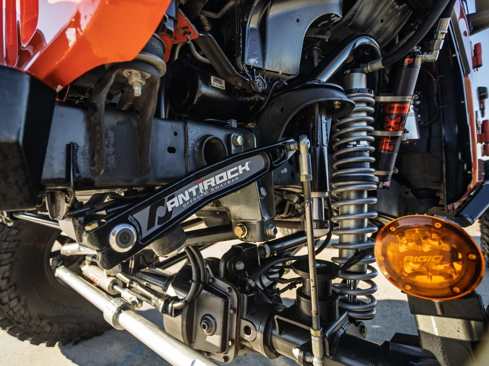 2018 Jeep JL Wrangler - Image 17 of 21