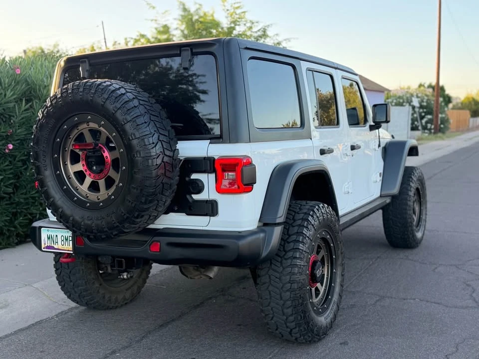 2018 Jeep JL Wrangler - Image 3 of 7