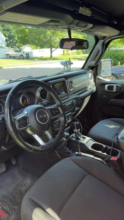 2018 Jeep JL Wrangler - Image 5 of 8