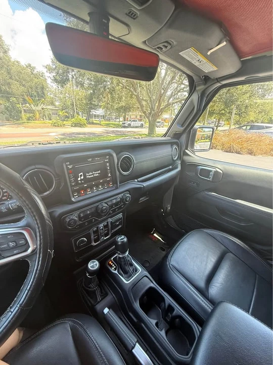 2018 Jeep JK Wrangler - Image 17 of 19