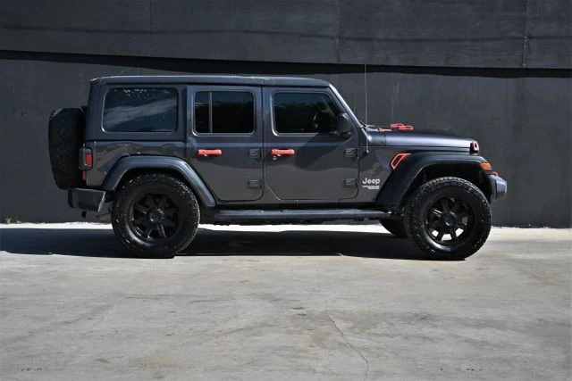 2018 Jeep JL Wrangler - Image 6 of 20