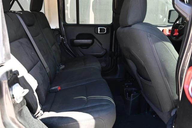 2018 Jeep JL Wrangler - Image 17 of 20