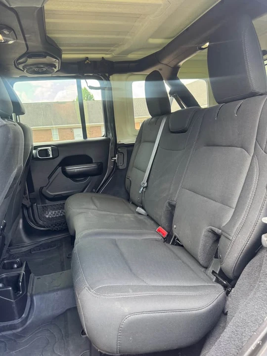 2018 Jeep JK Wrangler - Image 10 of 12