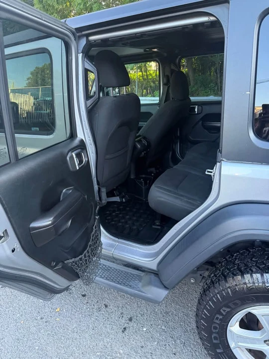 2018 Jeep JK Wrangler - Image 9 of 13