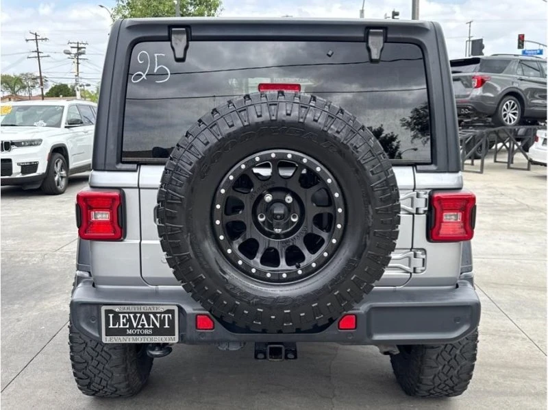 2018 Jeep JK Wrangler - Image 6 of 19
