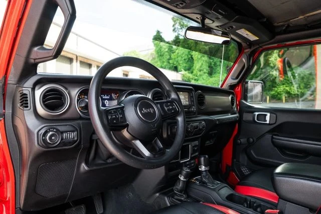 2018 Jeep JL Wrangler - Image 24 of 31