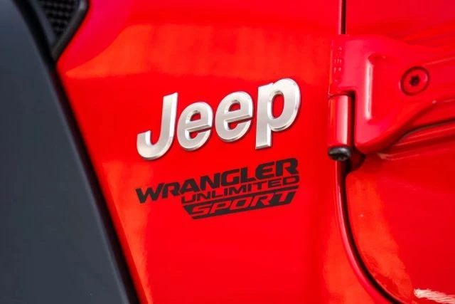 2018 Jeep JL Wrangler - Image 17 of 31