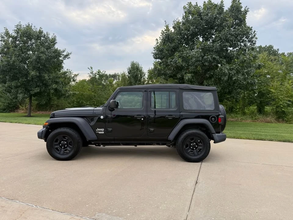2018 Jeep JK Wrangler - Image 2 of 20