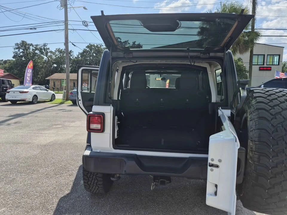 2018 Jeep JK Wrangler - Image 14 of 20