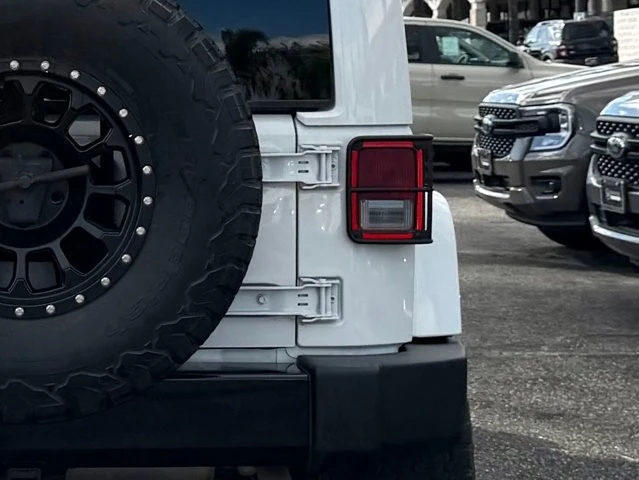 2018 Jeep JK Wrangler - Image 10 of 12