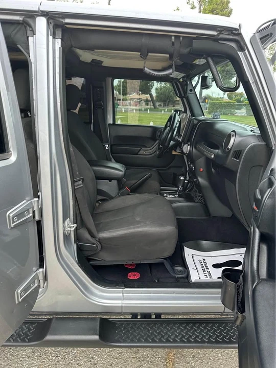 2018 Jeep JK Wrangler - Image 17 of 20