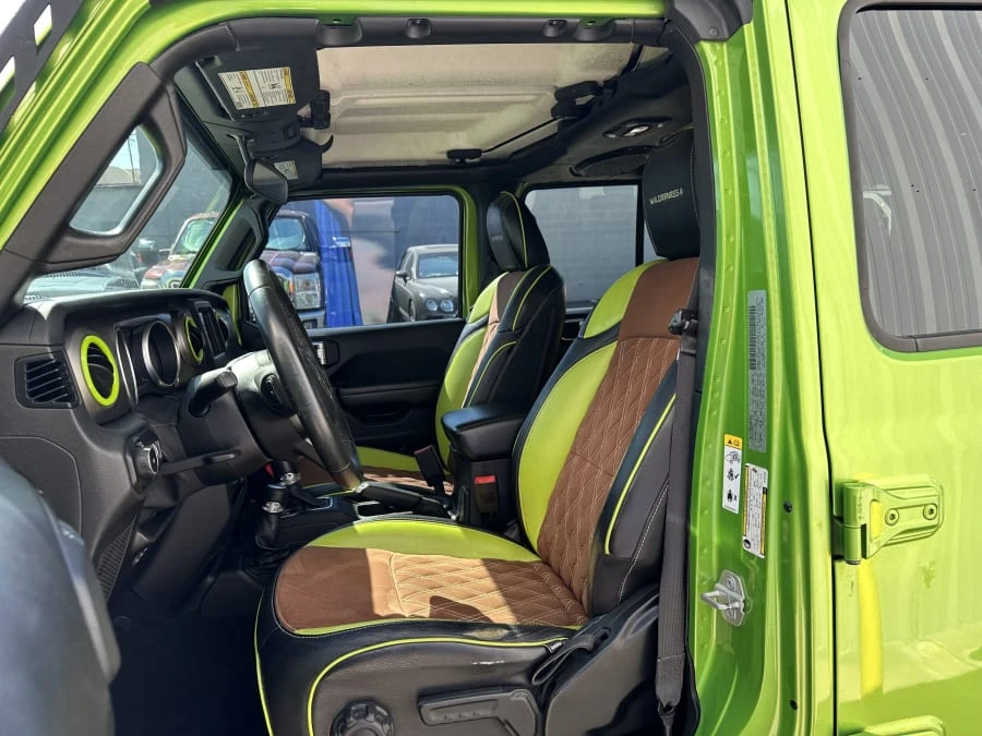 2018 Jeep Wrangler - Image 9 of 17