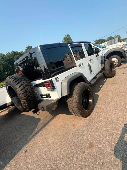 2018 Jeep JK Wrangler - Image 3 of 8