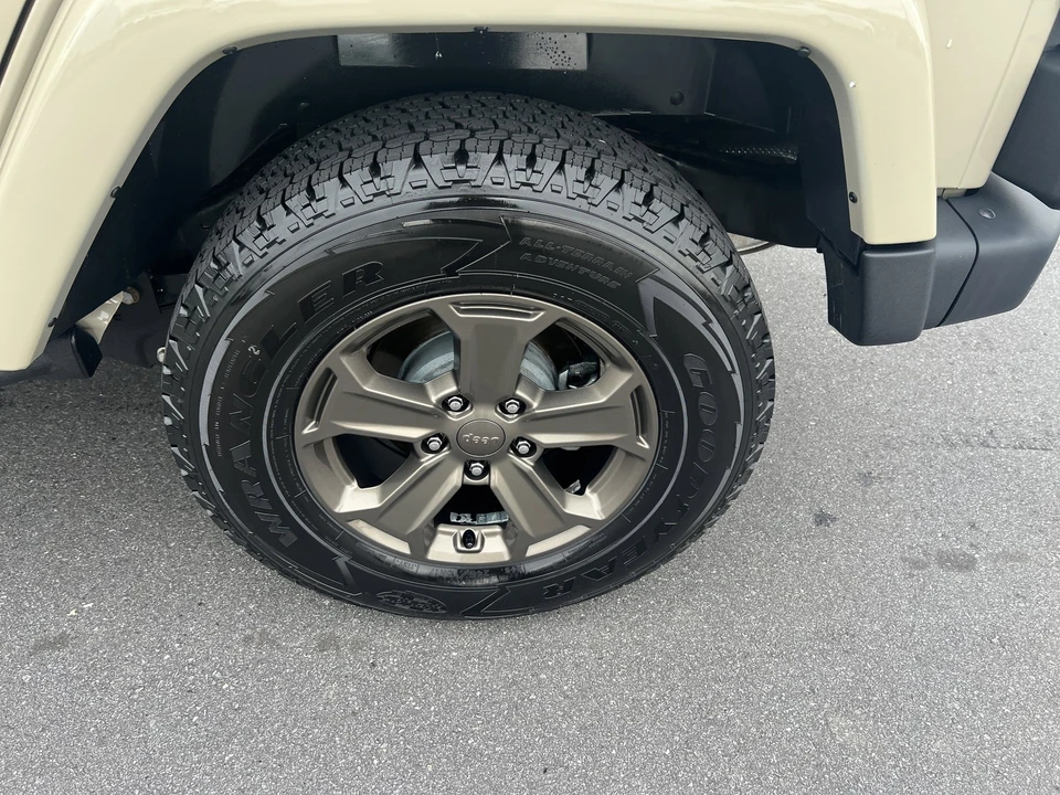 2018 Jeep JK Wrangler - Image 10 of 12