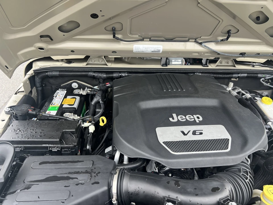 2018 Jeep JK Wrangler - Image 19 of 20