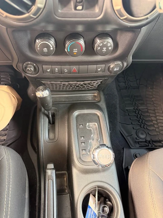 2018 Jeep JK Wrangler - Image 10 of 12