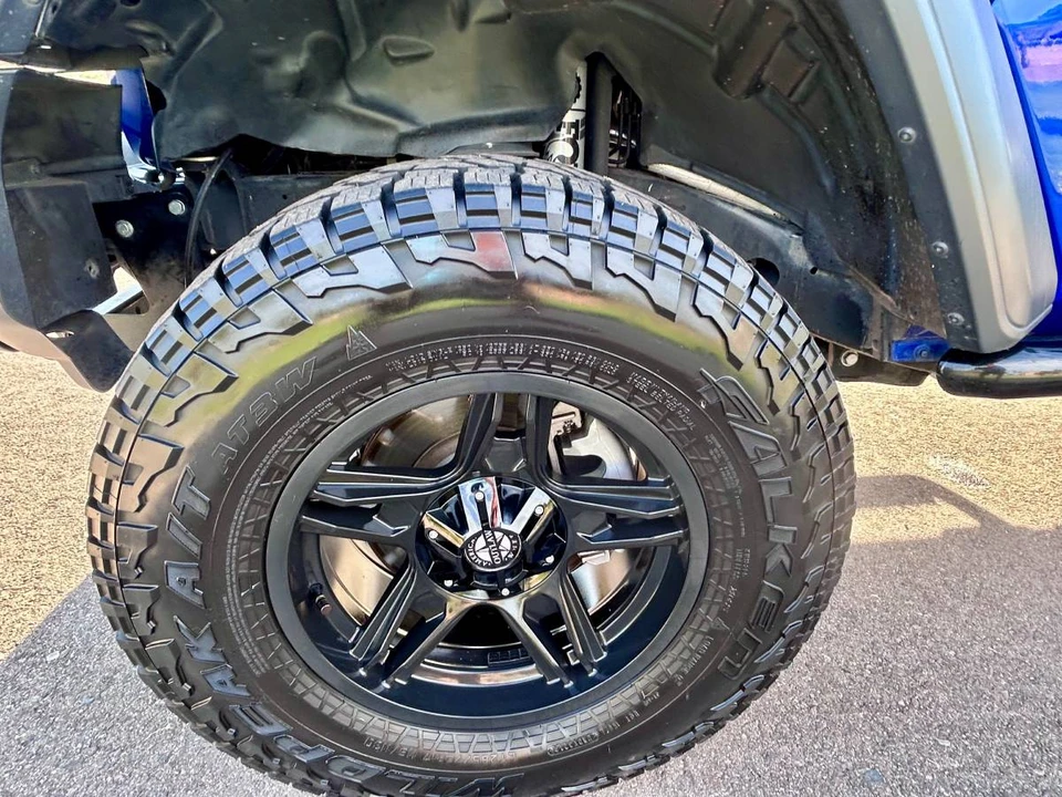 2018 Jeep JL Wrangler - Image 11 of 24