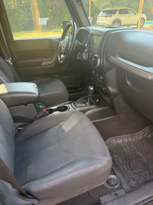 2018 Jeep JK Wrangler - Image 13 of 14