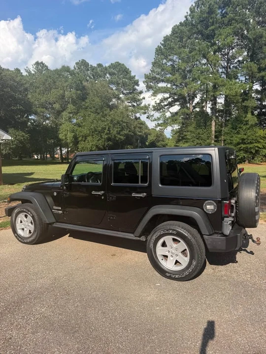 2018 Jeep JK Wrangler - Image 2 of 14