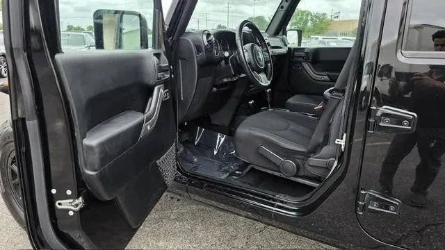 2018 Jeep JK Wrangler - Image 15 of 20