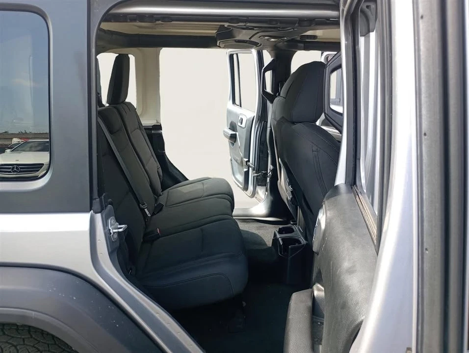 2018 Jeep JK Wrangler - Image 15 of 17