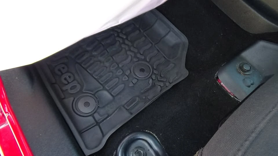 2018 Jeep JK Wrangler - Image 13 of 20