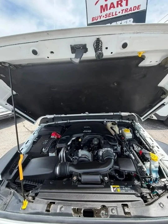 2018 Jeep JK Wrangler - Image 17 of 18