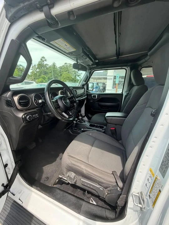 2018 Jeep JK Wrangler - Image 9 of 18